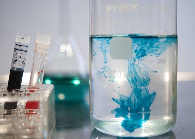 環(huán)保型聚氨酯新能源電池緩沖墊專用硅油，滿足汽車行業(yè)嚴苛環(huán)保標準與阻燃要求